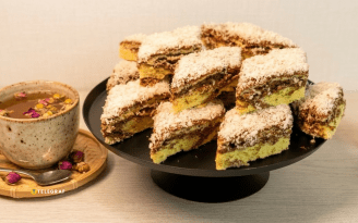 Эффектное домашнее печенье из двух видов теста: готовится просто, выглядит празднично (видео)