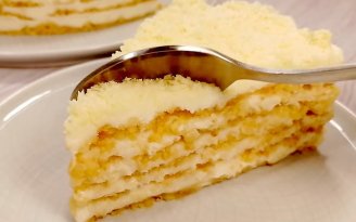 На вкус — как любимое мороженое: невероятный торт "Пломбир" без выпечки (видео)