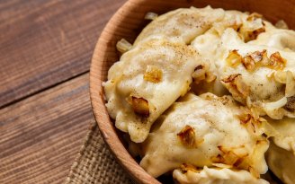 Сытные и нежные вареники с картофелем: идеальное блюдо на Великий пост (видео)