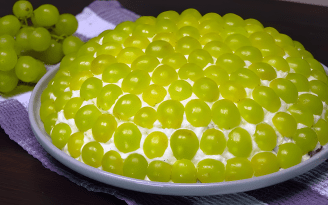 Идеальное блюдо на Рождество и Новый год: как приготовить легендарный салат "Тиффани" (видео)