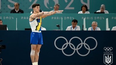 НОК України