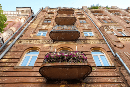 Балконы дома. Фото: Киев Фото