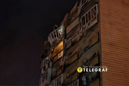 Наслідки атаки у Солом'янському районі. Фото: Ян Доброносов "Телеграф"