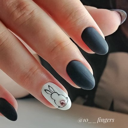 Новорічний манікюр із кроликом на 2023 рік