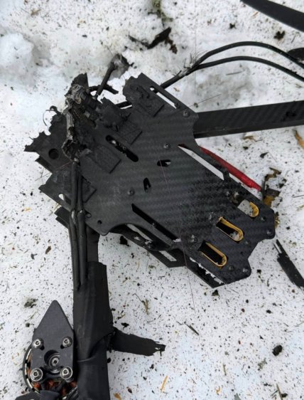 Обломки вражеского дрона