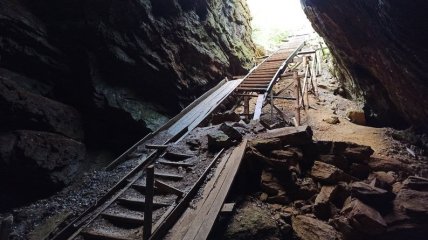 Сходи Кочубеївські штольні