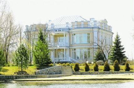 особняк в Козине