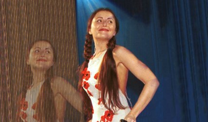 Анжеліка Варум у молодості