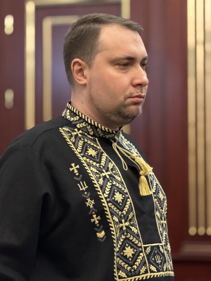 Буданов у вишиванці