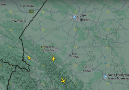Літаки над Україною
