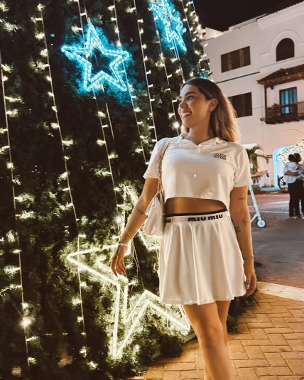 Ана Кардона