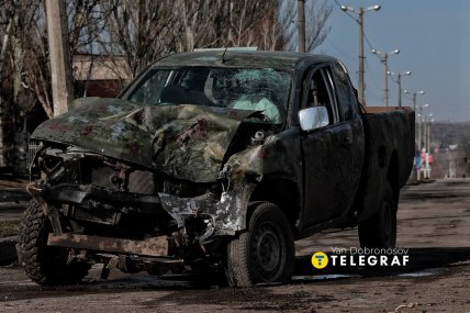 Сгоревшие автомобили на улицах Дружковки