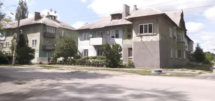 Дніпро комінтернівські двоповерхівки — як виглядають фото