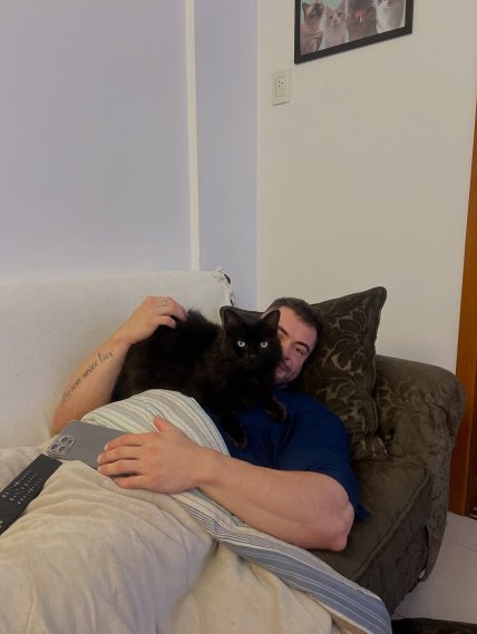 Каду Сантос та Бакі