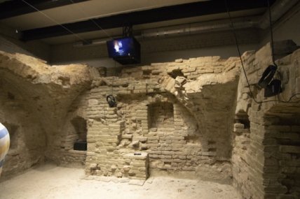 Таинственные подземелья