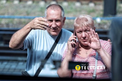 История людей на вокзалах. Фото: Ян Доброносов