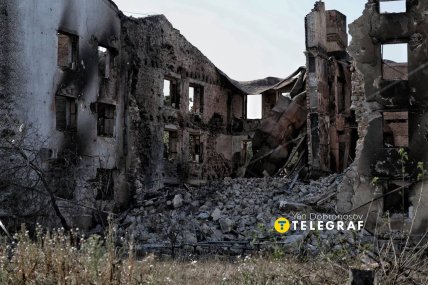 Зруйнована будівля у Дружківці. Фото: Ян Доброносов "Телеграф"