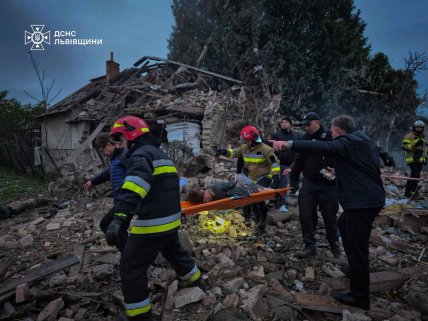 Руйнування внаслідок прильоту ракети 9М729, Львівська область