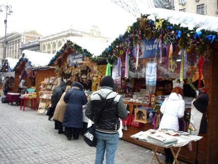 Новый год 2013: чудеса праздничного поселка (Видео) - изображение №1