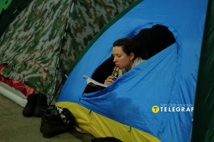 Палатки в киевской подземке