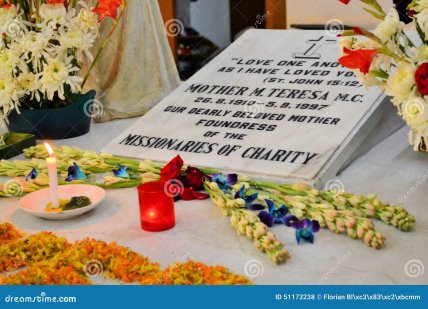Могила Матері терези
