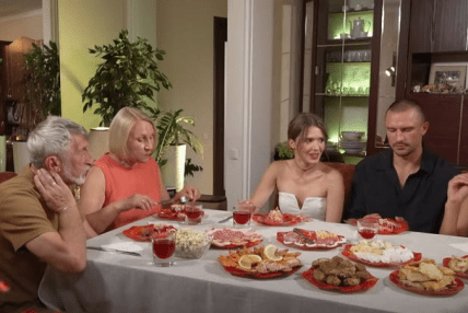 Знайомство Ірочки з батьками Цимбалюка. Холостяк