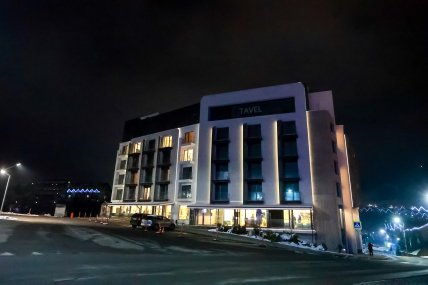 Корені, Буковель, Тавель