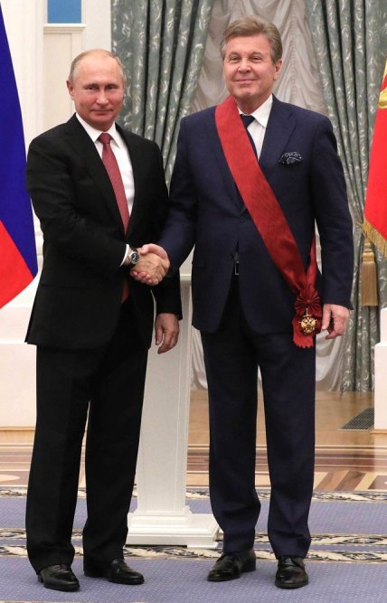 Путін Лев Лещенко
