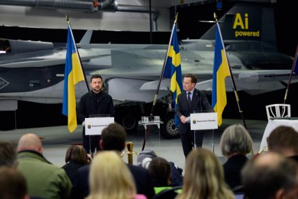 зеленый кристерсон гриппен