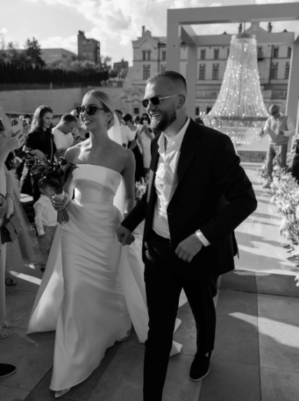 Весілля Єви Коршик