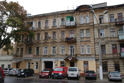 Будівля на вулиці Мала Арнаутська в Одесі