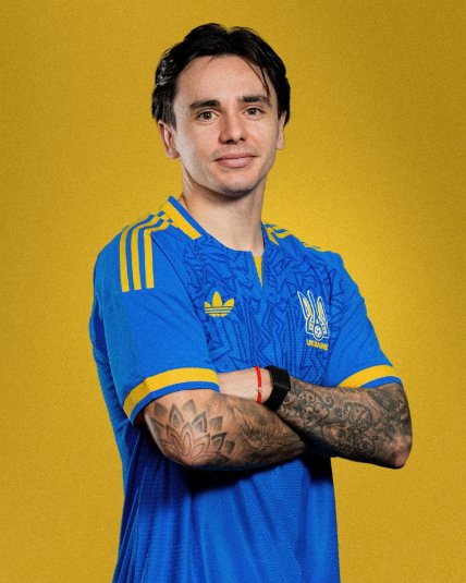 Новая футболка сборной Украины по футболу