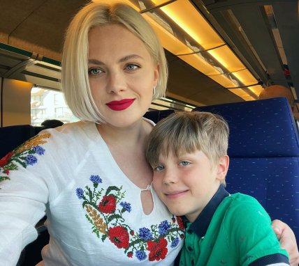 мария рак с сыном