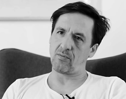 Артур Смольянинов фото