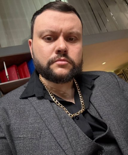 Артем Дамницкий