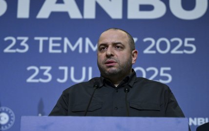 Рустем Умєров