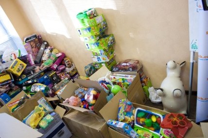Проект «Исполни мечту ребенка» собрал подарки для двух детских домов - изображение №1