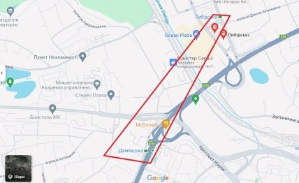 Проблемна ділянка з підтопленнями і тріщинами