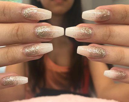 манікюр з блискітками на довгі нігті