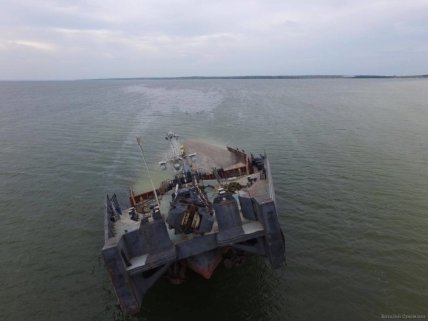 Судно Александр Житник