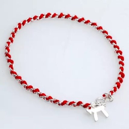 Настоящая красная нить – для молодой мамы и ребенка - изображение №1