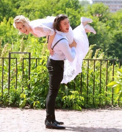 Тарас и Елена Тополь в день свадьбы