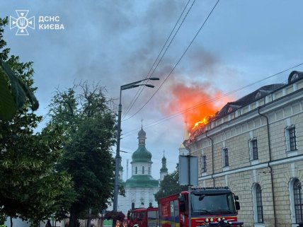 Наслідки удару РФ по Києву 15 червня 2026 року