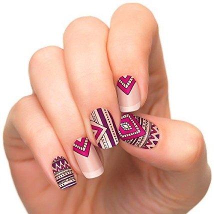 Маникюр с вышивкой 2023 - стильные идеи