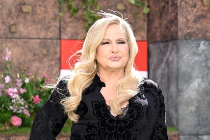 Дженнифер Кулидж