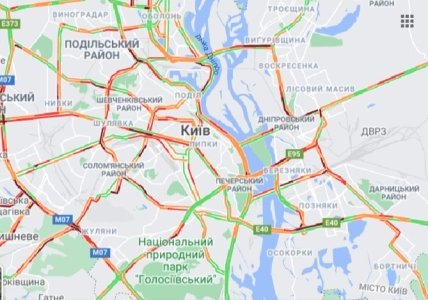 Из-за снегопада в Киеве образовались масштабные пробки 29 января