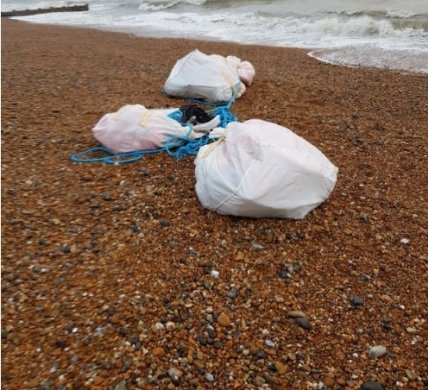 Наркотики нашли на пляже в Великобритании