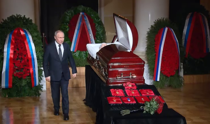 Путін на похороні Жириновського