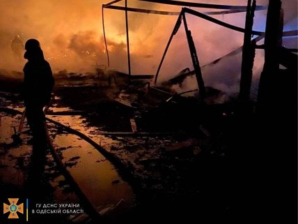 База отдыха в Южном сгорела