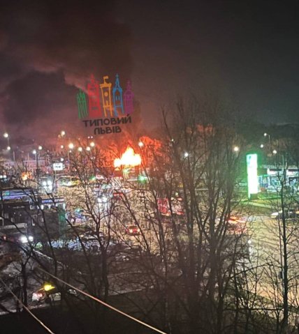 На фото потрапив потужний спалах